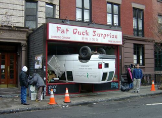 Illustration for article titled Thirty Vehicular "You're Doing It Wrong" Moments